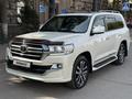 Toyota Land Cruiser 2018 годаүшін38 500 000 тг. в Караганда