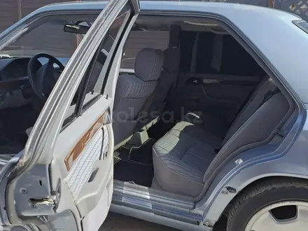 Mercedes-Benz E 230 1992 года за 1 400 000 тг. в Тараз – фото 5