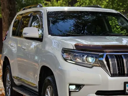 Toyota Land Cruiser Prado 2019 года за 27 700 000 тг. в Алматы – фото 7