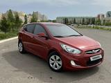 Hyundai Accent 2012 года за 3 500 000 тг. в Уральск – фото 2