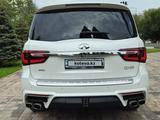 Infiniti QX80 2021 года за 34 500 000 тг. в Актобе – фото 2