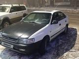 Toyota Carina E 1995 года за 1 300 000 тг. в Усть-Каменогорск