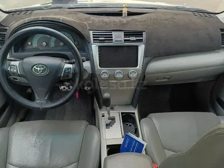 Toyota Camry 2010 года за 4 009 000 тг. в Актобе – фото 7