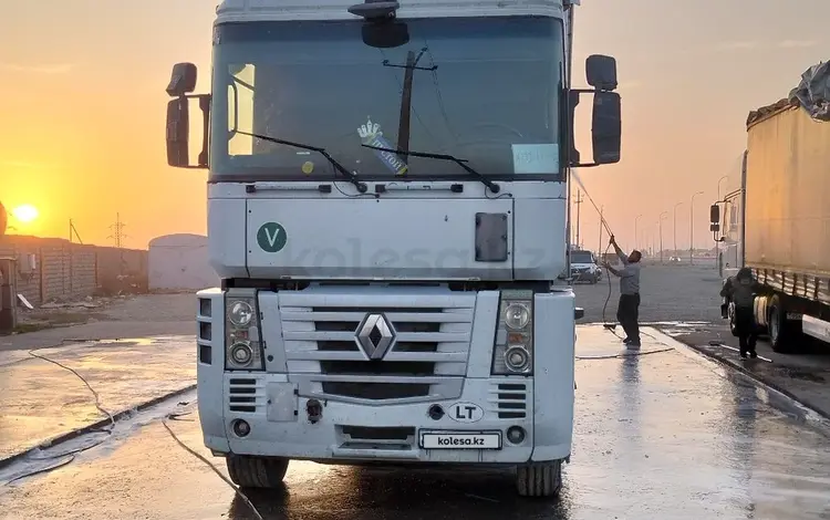 Renault  Magnum 2008 года за 15 000 000 тг. в Шымкент