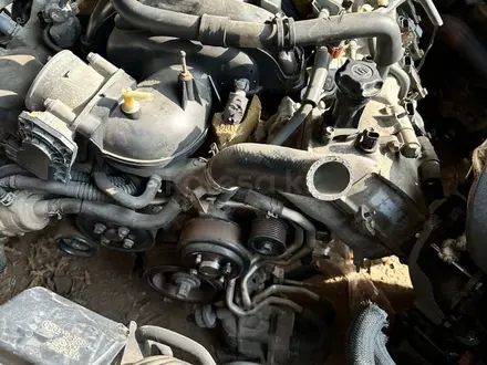Двигатель (ДВС) 3UR 5.7L Lexus LX570 за 2 500 000 тг. в Актобе – фото 7
