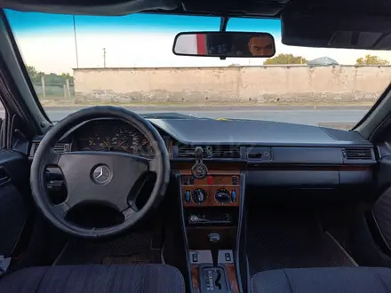 Mercedes-Benz E 230 1992 года за 1 200 000 тг. в Шымкент – фото 5