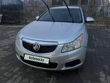Chevrolet Cruze 2011 года за 2 800 000 тг. в Житикара – фото 2