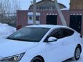 Hyundai Elantra 2019 годаүшін8 200 000 тг. в Астана – фото 4