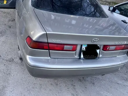 Toyota Camry 1997 года за 2 700 000 тг. в Усть-Каменогорск – фото 3