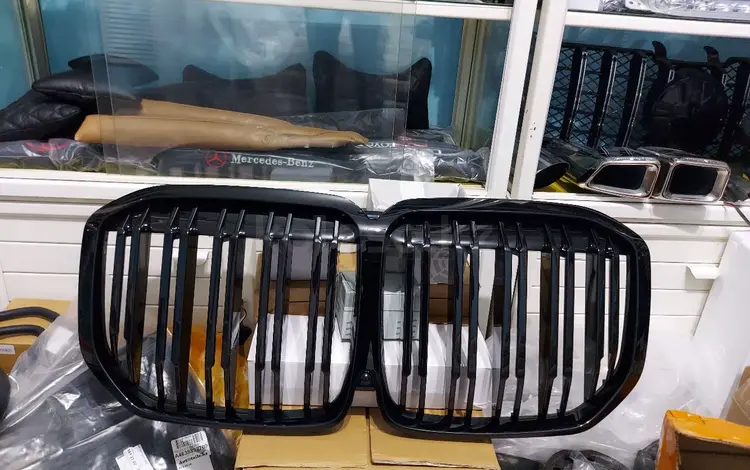 Решётка радиатора на bmw X7, G07 за 145 000 тг. в Астана