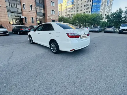 Toyota Camry 2017 года за 12 500 000 тг. в Астана – фото 8