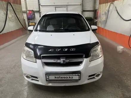 Chevrolet Aveo 2013 года за 2 500 000 тг. в Семей – фото 5