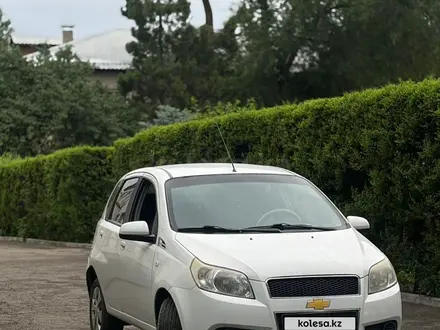Chevrolet Aveo 2012 года за 2 700 000 тг. в Алматы – фото 3