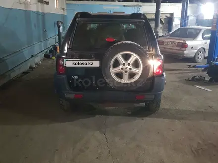 Land Rover Freelander 2002 года за 3 500 000 тг. в Актобе – фото 2