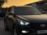 Hyundai Santa Fe 2017 года за 11 000 000 тг. в Астана – фото 2