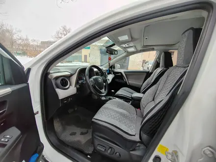 Toyota RAV4 2014 года за 7 250 000 тг. в Актобе – фото 6
