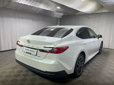 Toyota Camry Luxe eCVT 2026 года за 23 500 000 тг. в Алматы – фото 18