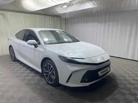 Toyota Camry Luxe eCVT 2026 года за 23 500 000 тг. в Алматы – фото 19