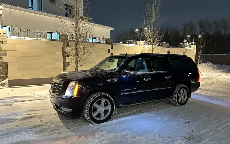 Cadillac Escalade 2007 годаfor10 500 000 тг. в Астана