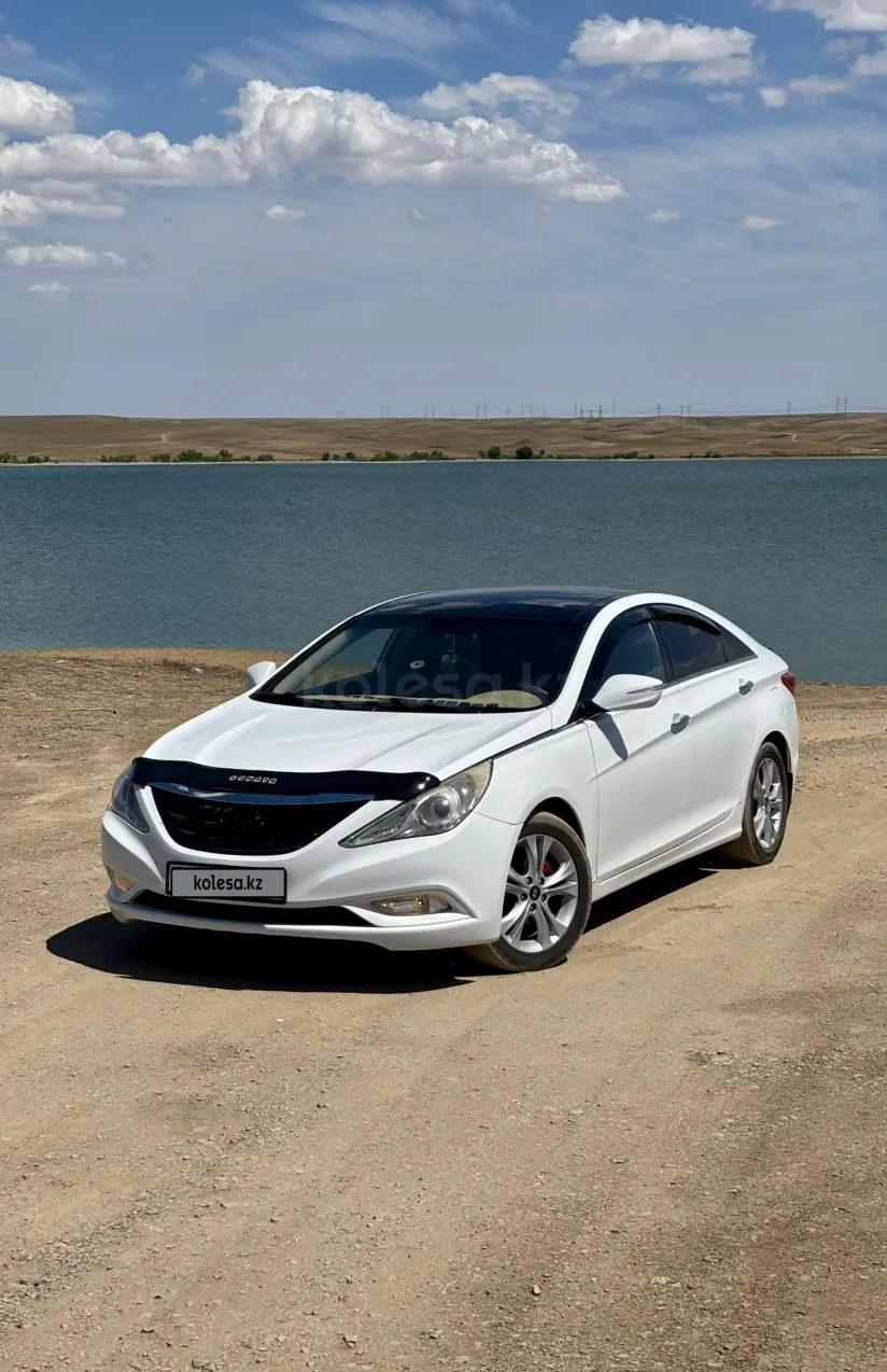 Hyundai Sonata, 2010
