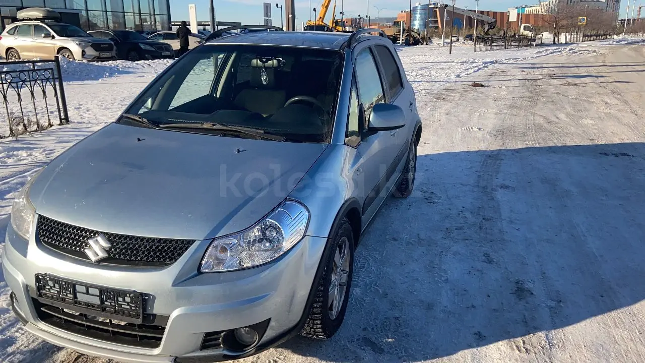 Suzuki SX4, 2011