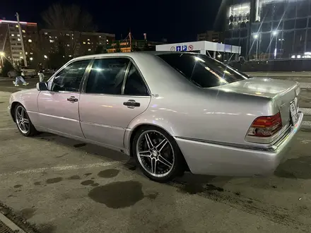 Mercedes-Benz S 420 1995 года за 2 000 000 тг. в Уральск – фото 4