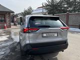 Toyota RAV4 2022 годаүшін17 900 000 тг. в Алматы – фото 5