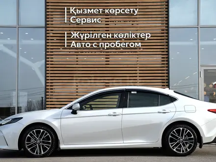 Toyota Camry Luxe 2025 года за 24 800 000 тг. в Кызылорда – фото 3
