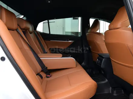 Toyota Camry Luxe 2025 года за 24 800 000 тг. в Кызылорда – фото 7