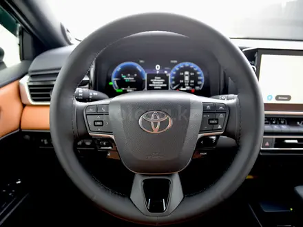 Toyota Camry Luxe 2025 года за 24 800 000 тг. в Кызылорда – фото 13