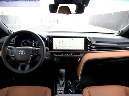 Toyota Camry Luxe 2025 года за 24 800 000 тг. в Кызылорда – фото 8