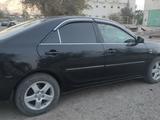 Toyota Camry 2004 года за 6 200 000 тг. в Актау – фото 3