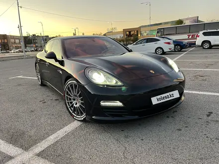 Porsche Panamera 2012 года за 22 000 000 тг. в Атырау – фото 6