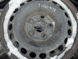 Оригинальные диски Volkswagen t5 5/120 за 2 777 тг. в Актобе – фото 2
