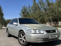 Toyota Camry 2000 годаүшін3 000 000 тг. в Алматы