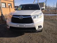 Toyota Highlander 2014 годаүшін10 000 000 тг. в Атырау