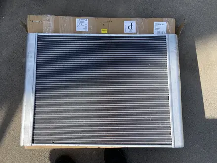 Радиатор системы охлаждения Е65-66 за 45 000 тг. в Алматы – фото 5