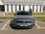 Volkswagen Passat 2021 года за 13 500 000 тг. в Шымкент – фото 5