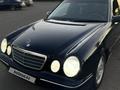Mercedes-Benz E 320 1999 года за 3 800 000 тг. в Астана – фото 3