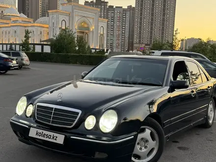 Mercedes-Benz E 320 1999 года за 3 800 000 тг. в Астана