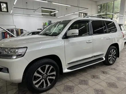 Toyota Land Cruiser 2017 года за 34 500 000 тг. в Тараз – фото 13