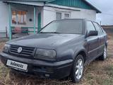 Volkswagen Vento 1992 годаfor750 000 тг. в Абай (Абайский р-н) – фото 4