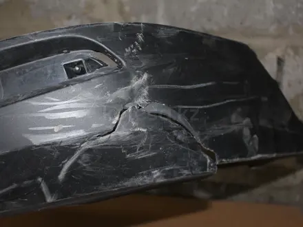 Накладка на задний бампер Toyota Camry 80 за 1 000 тг. в Караганда – фото 2