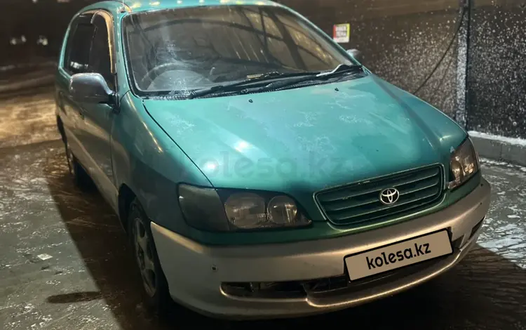 Toyota Ipsum 1996 годаүшін2 700 000 тг. в Талдыкорган