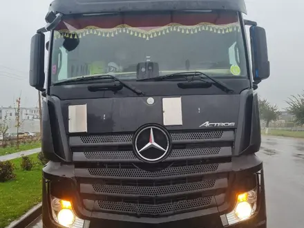 Mercedes-Benz  Actros 2015 года за 36 500 000 тг. в Алматы – фото 10