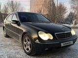 Mercedes-Benz C 240 2002 года за 3 200 000 тг. в Караганда