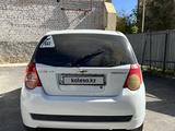 Chevrolet Aveo 2013 года за 2 500 000 тг. в Актобе – фото 4