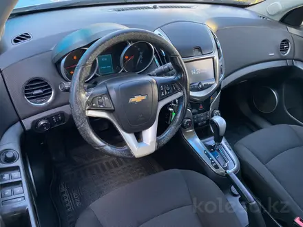 Chevrolet Cruze 2014 года за 3 910 000 тг. в Алматы – фото 18
