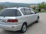 Toyota Ipsum 1997 годаүшін4 200 000 тг. в Алматы – фото 4