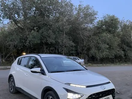 Hyundai Bayon 2024 года за 8 300 000 тг. в Караганда – фото 3